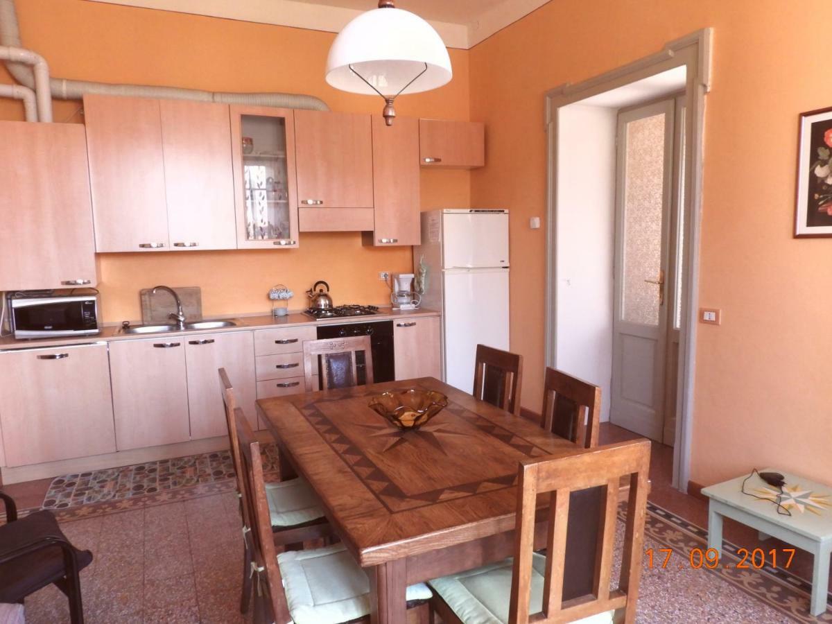 Casa Franca Leilighet Pettenasco Eksteriør bilde